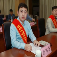 元化生物总经理张珂嘉荣获“许昌市首届优秀青年企业家”称号